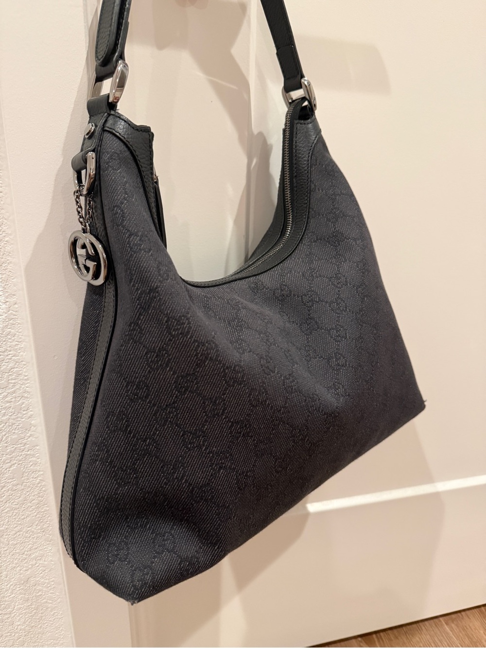 Gucci Black GG Canvas Shoulder Hobo Bag